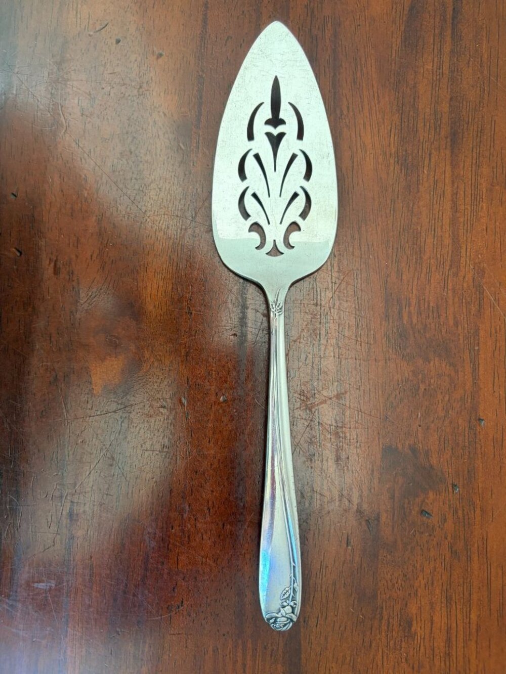 Silver Tulip 9" Silverplate Pie or Cake Server, 1956